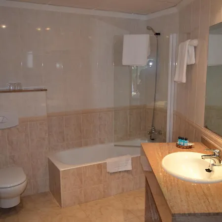 Gasthof Hostal Leo D'Or